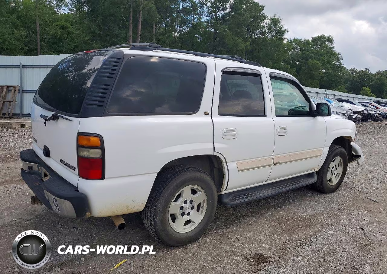 2005 Chevrolet Tahoe C1500 VIN:1GNEC13T45R124470 - 3