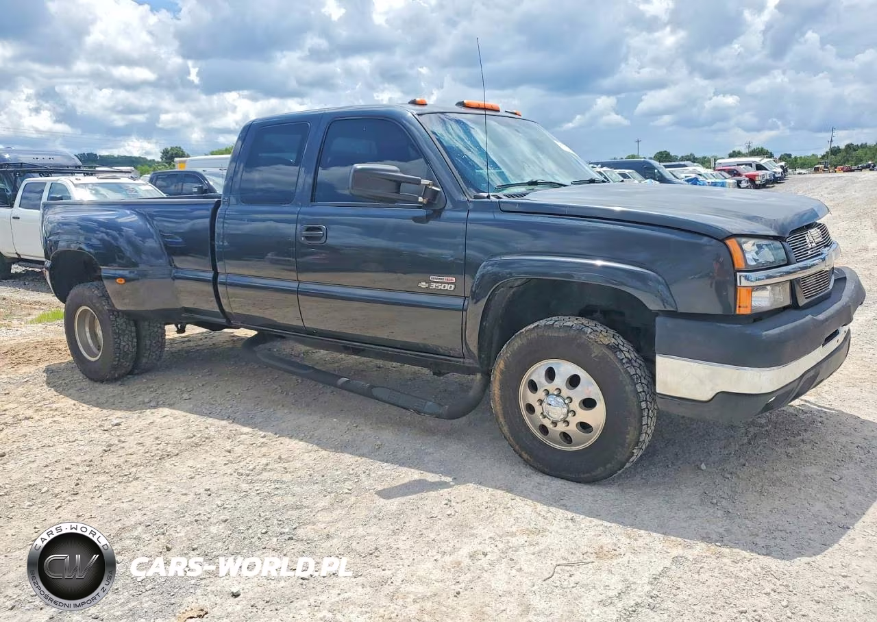 2003 Chevrolet Silverado K3500 VIN:1GCJK39193E260478 - 4