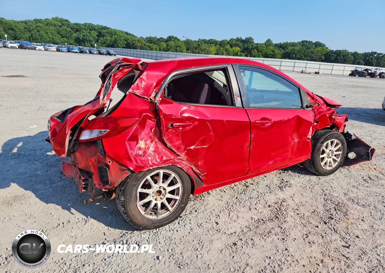 2011 Mazda Mazda2 VIN:JM1DE1HY6B0112498 - 3