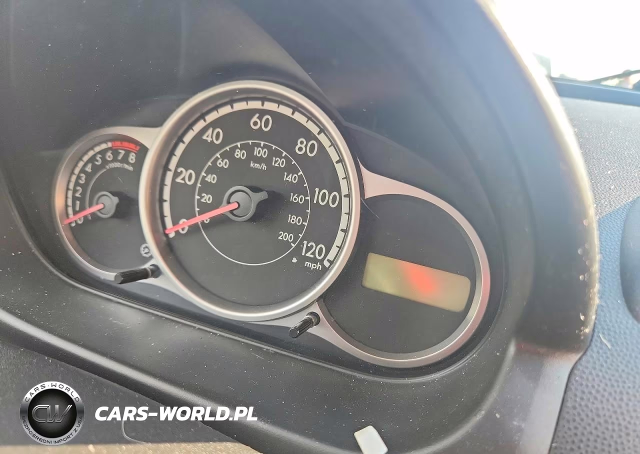 2011 Mazda Mazda2 VIN:JM1DE1HY6B0112498 - 9