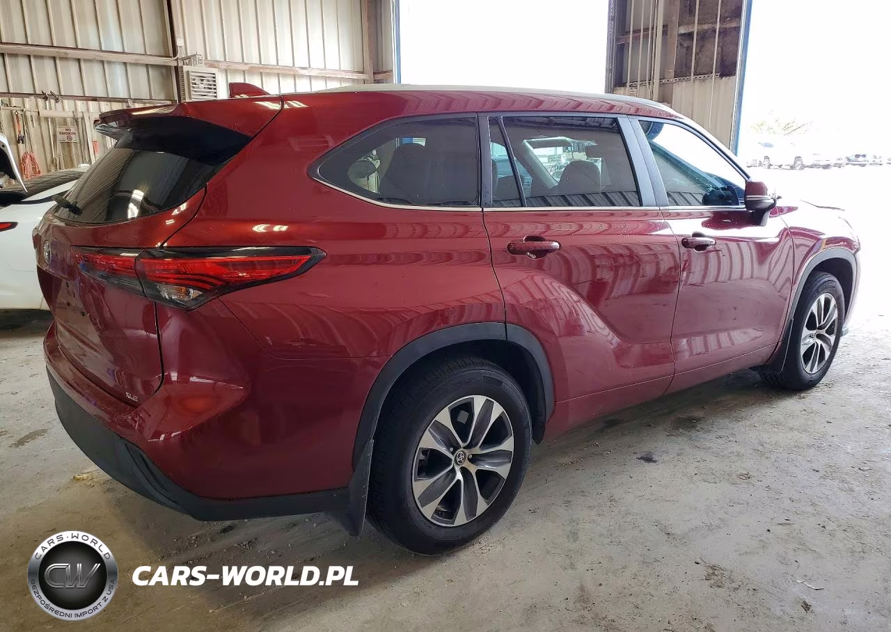 2023 Toyota Highlander Xle VIN:5TDKDRAH0PS003087 - 3