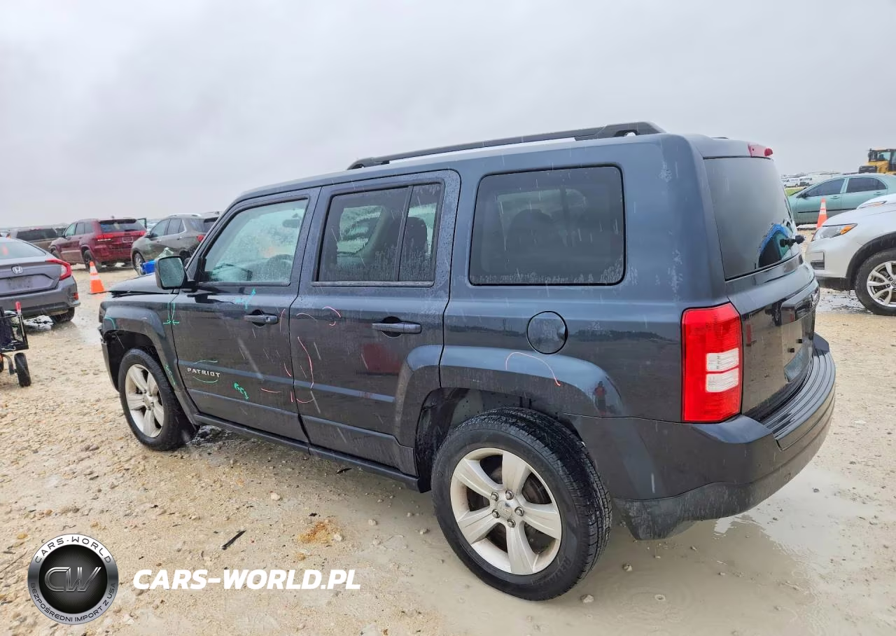 2014 Jeep Patriot Latitude VIN:1C4NJPFB8ED826387 - 2