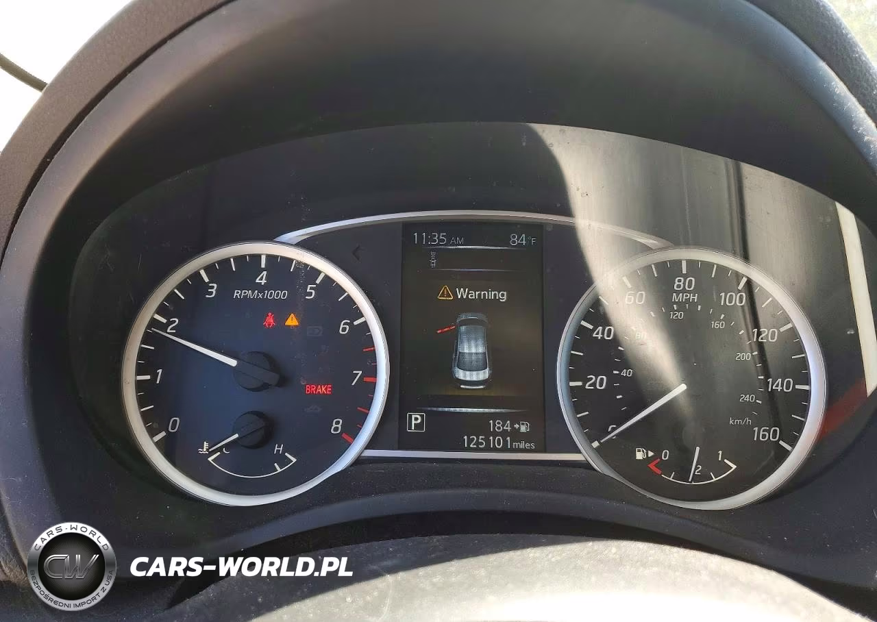 2018 Nissan Sentra S VIN:3N1AB7AP9JY203191 - 9