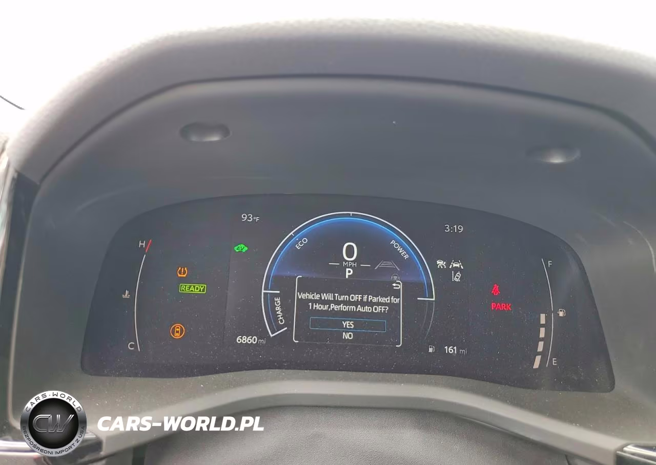 2025 Toyota Camry Le VIN:4T1DAACK8SU643608 - 9
