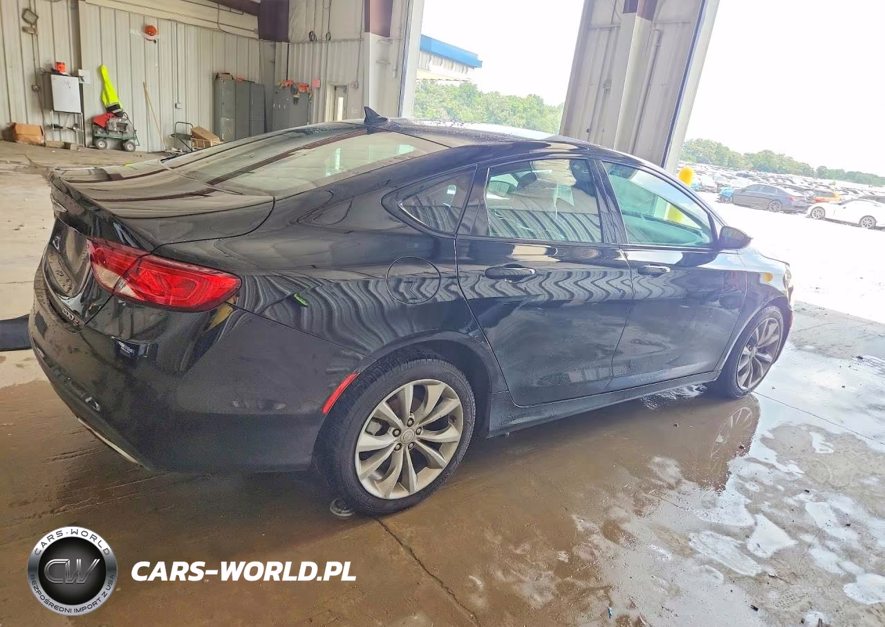 2015 Chrysler 200 S VIN:1C3CCCBB1FN727118 - 3