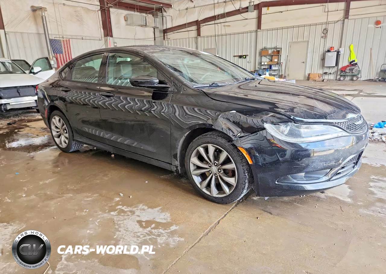 2015 Chrysler 200 S VIN:1C3CCCBB1FN727118 - 4