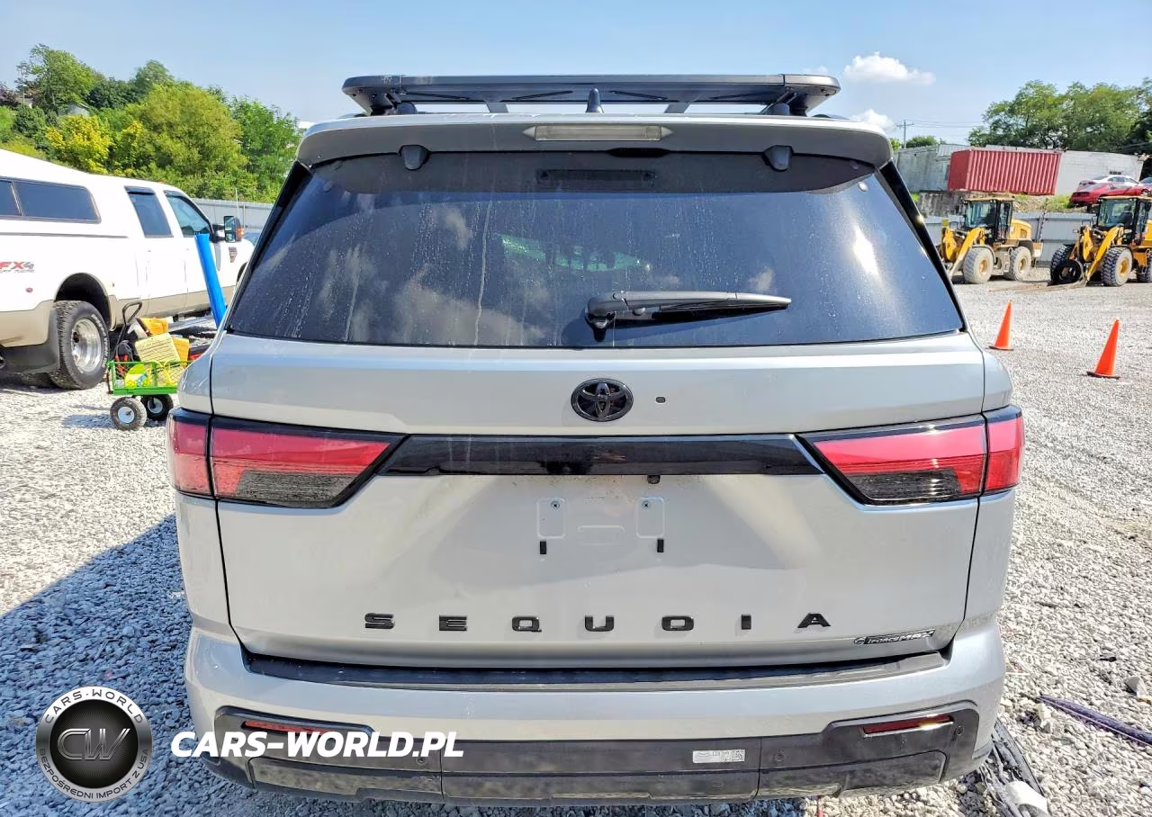 2026 Toyota Sequoia Platinum VIN:7SVAAABA4TX095256 - 6