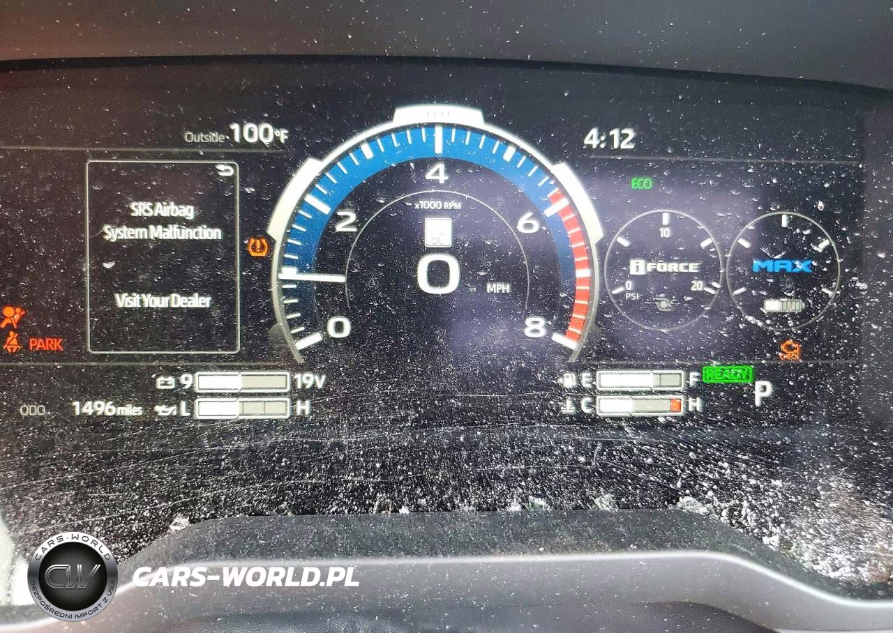 2026 Toyota Sequoia Platinum VIN:7SVAAABA4TX095256 - 9