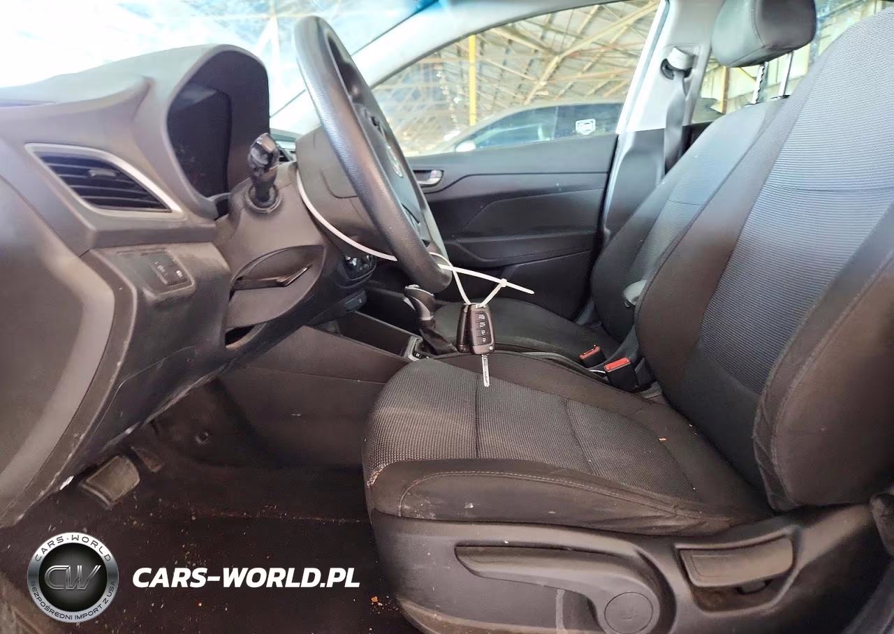 2019 Hyundai Accent Sel VIN:3KPC24A38KE046709 - 7
