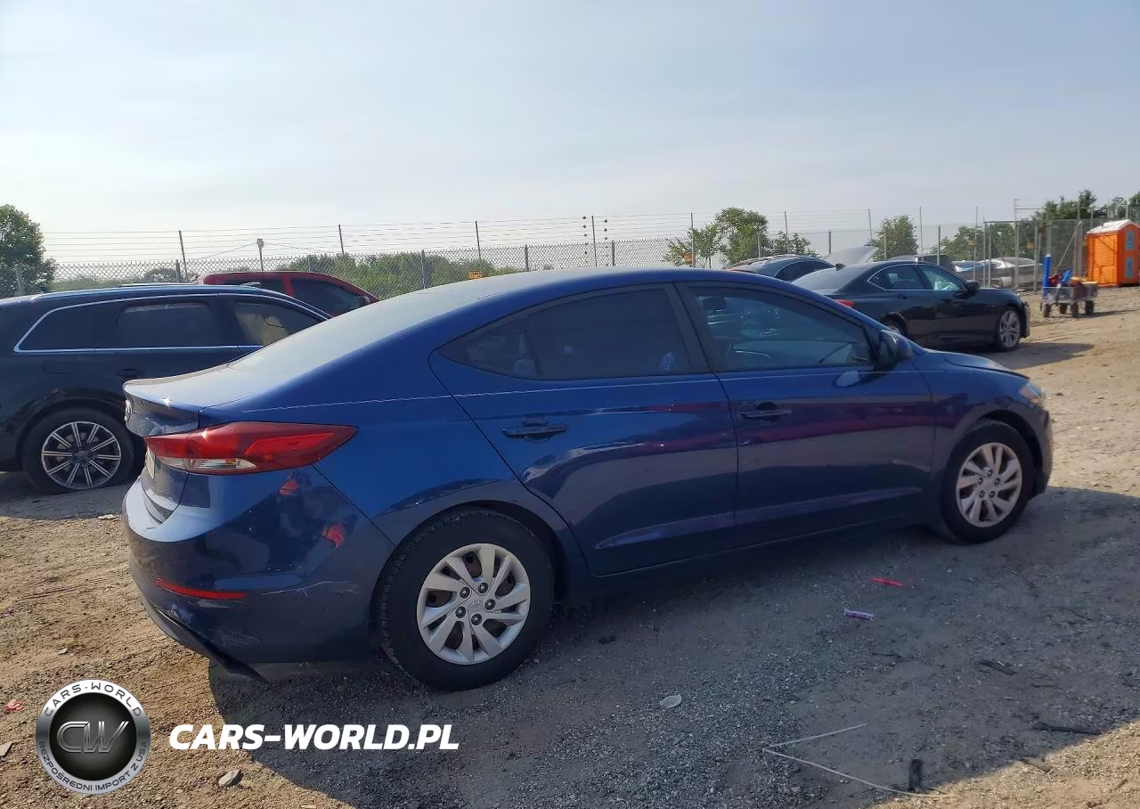 2018 Hyundai Elantra Se VIN:5NPD74LF5JH325672 - 3