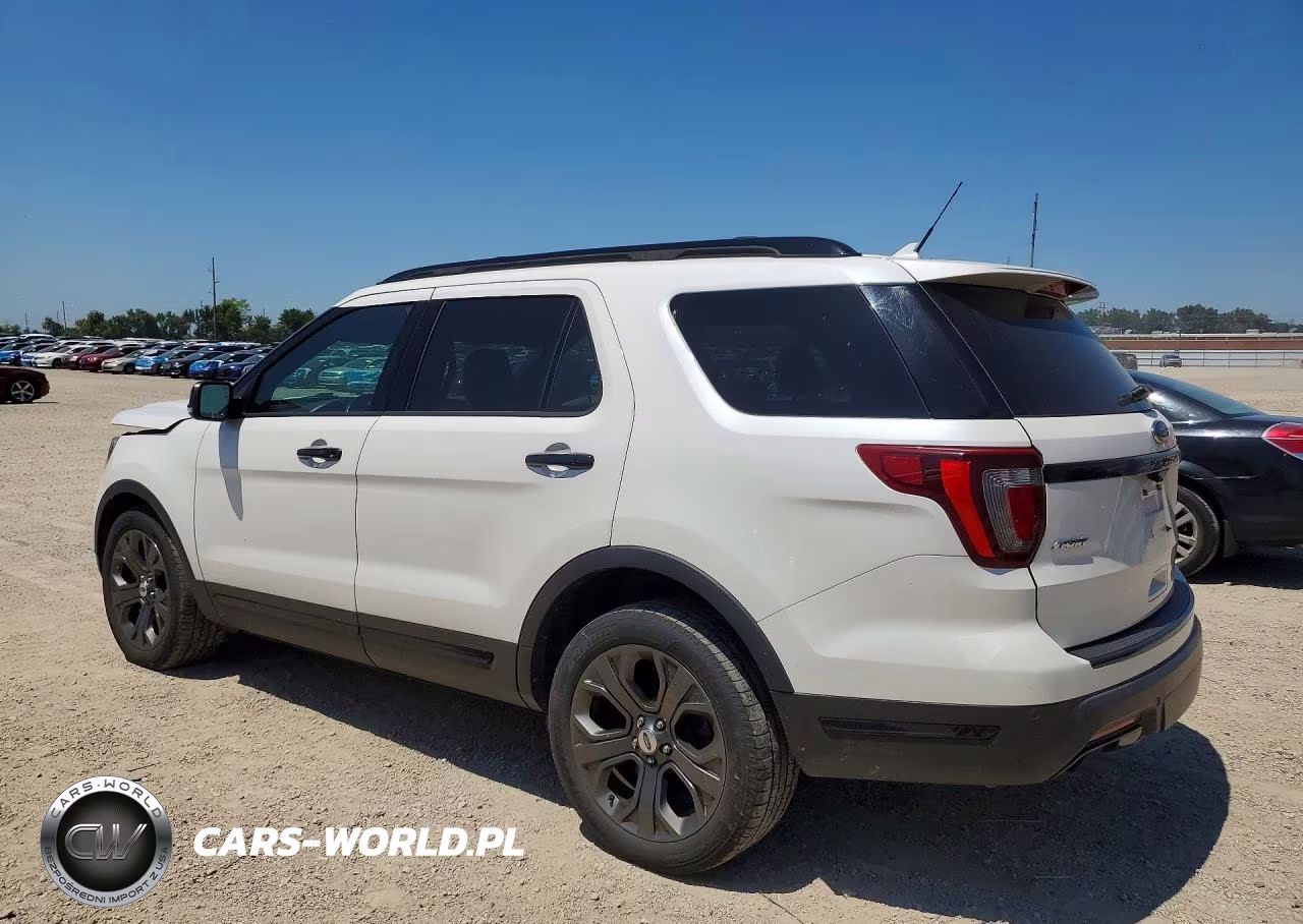 2018 Ford Explorer Sport VIN:1FM5K8GTXJGC72574 - 2