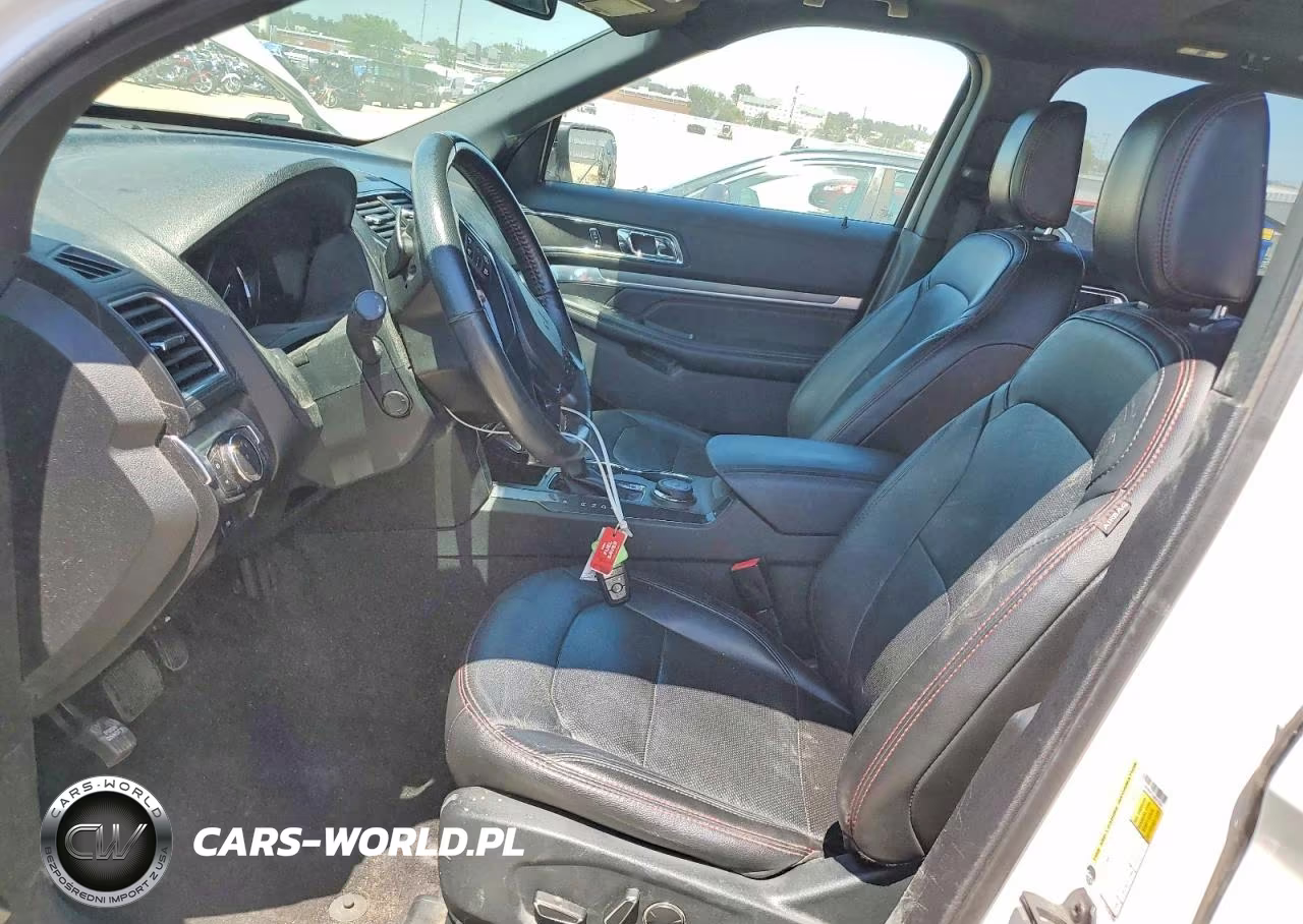 2018 Ford Explorer Sport VIN:1FM5K8GTXJGC72574 - 7