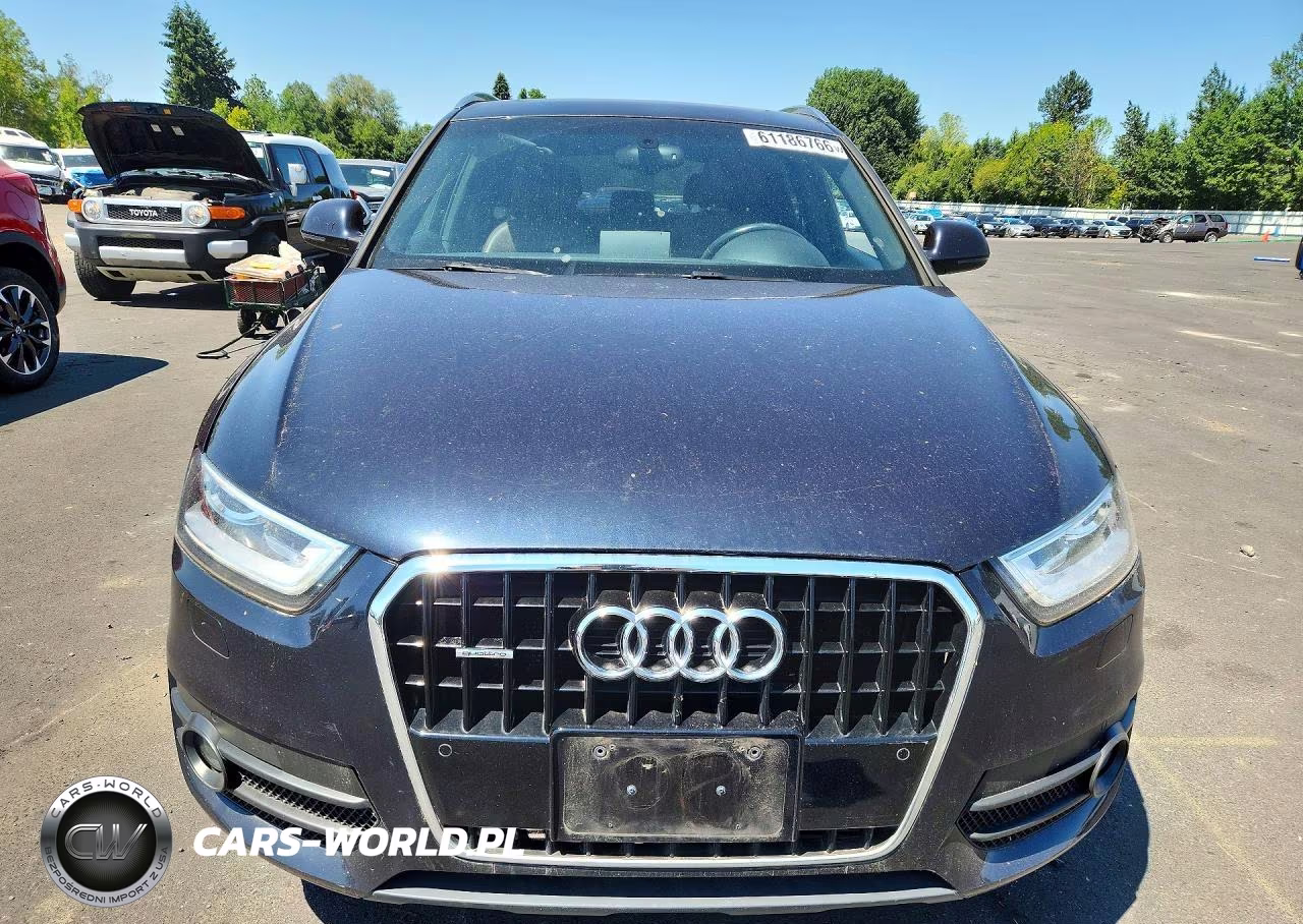 2015 Audi Q3 Premium Plus VIN:WA1EFCFS2FR005049 - 5
