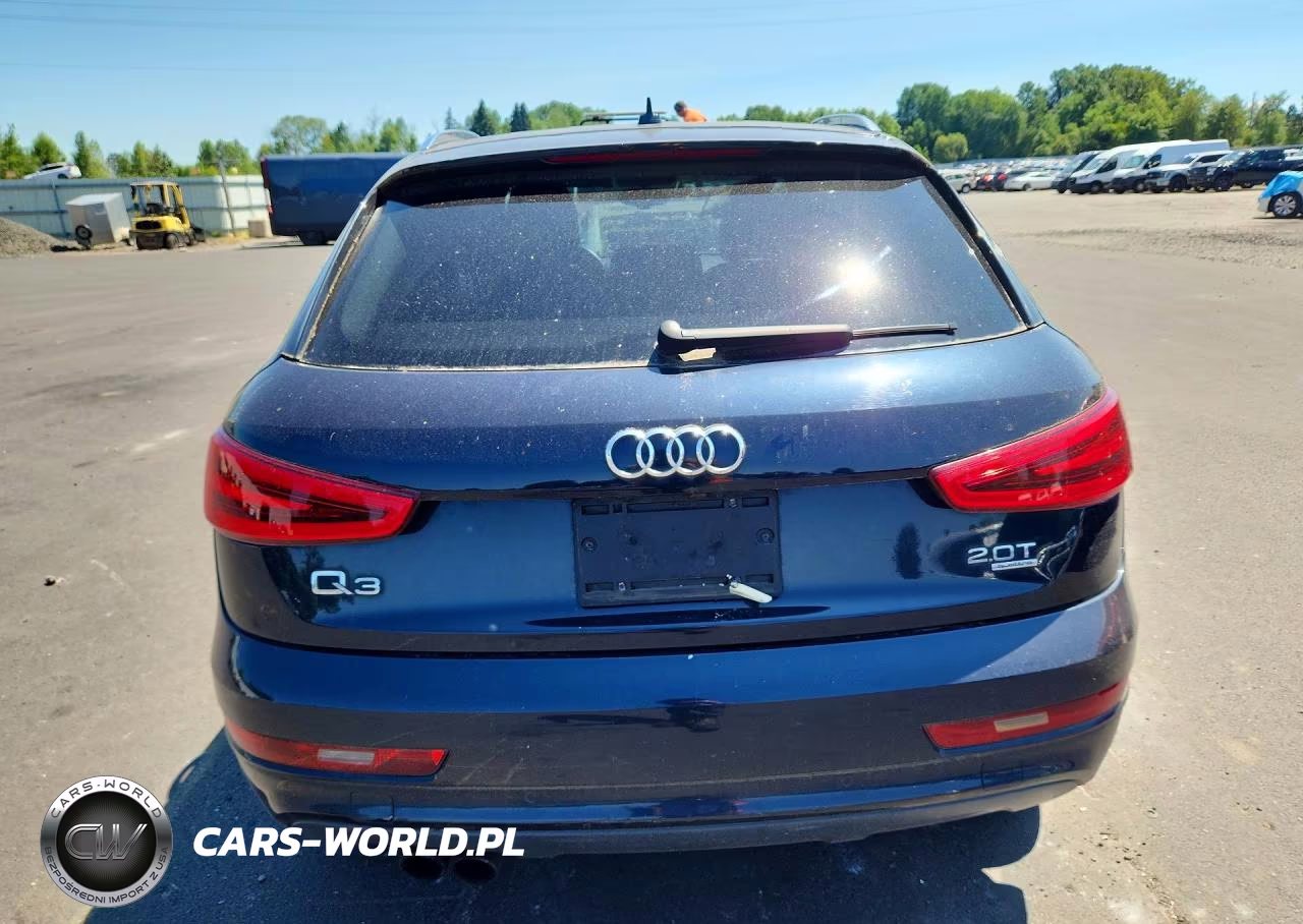 2015 Audi Q3 Premium Plus VIN:WA1EFCFS2FR005049 - 6