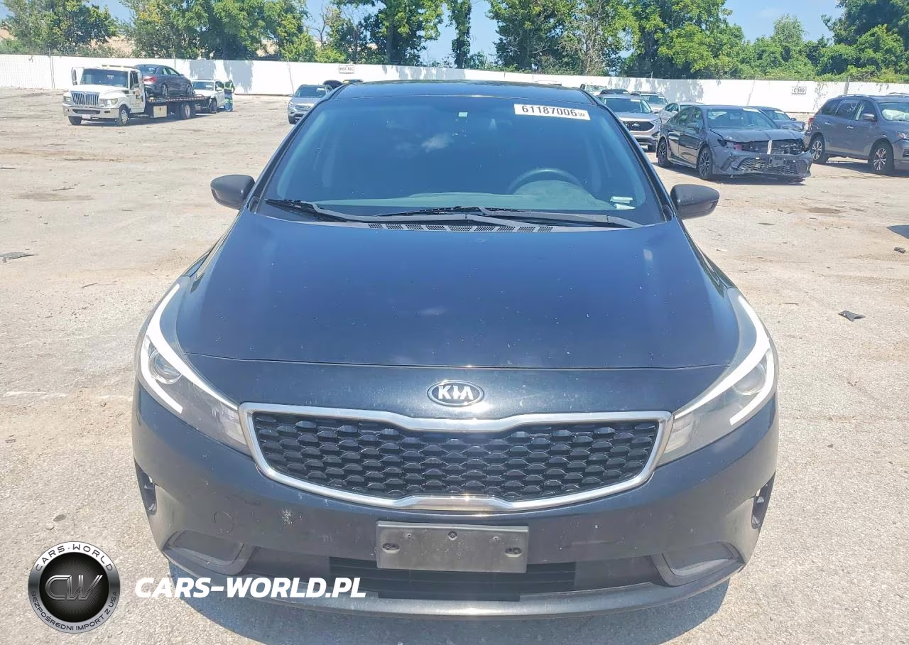 2017 Kia Forte Lx VIN:3KPFK4A72HE077530 - 5