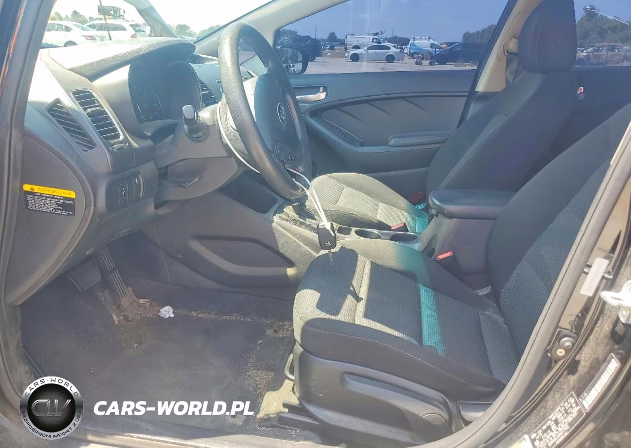 2017 Kia Forte Lx VIN:3KPFK4A72HE077530 - 7