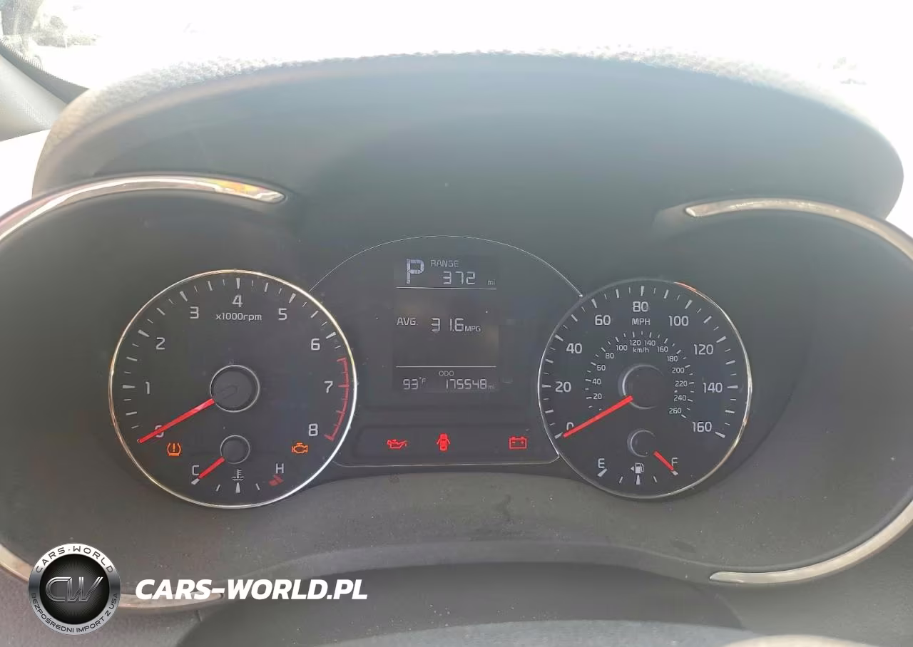2017 Kia Forte Lx VIN:3KPFK4A72HE077530 - 9