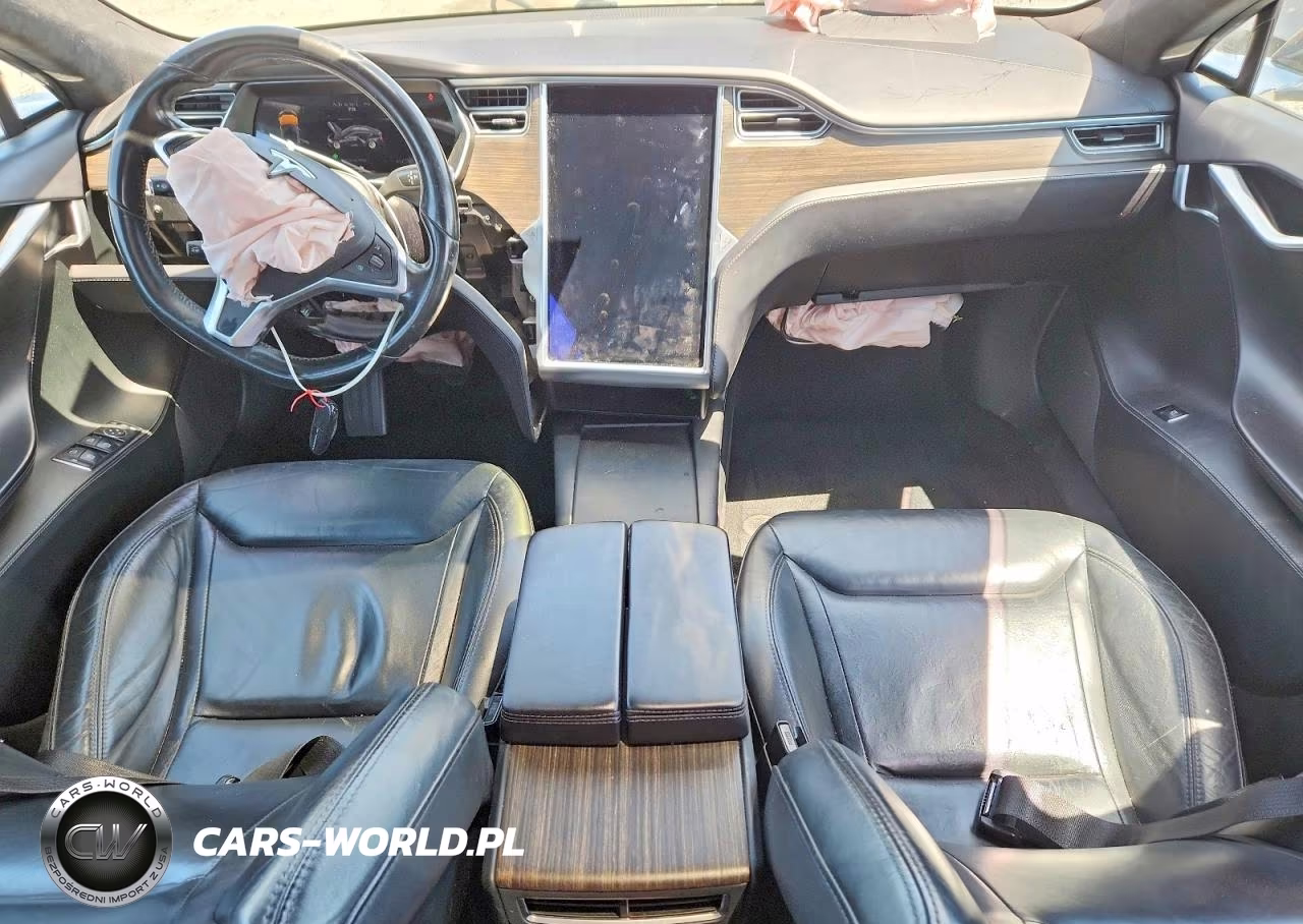 2016 Tesla Model S VIN:5YJSA1E17GF170526 - 8