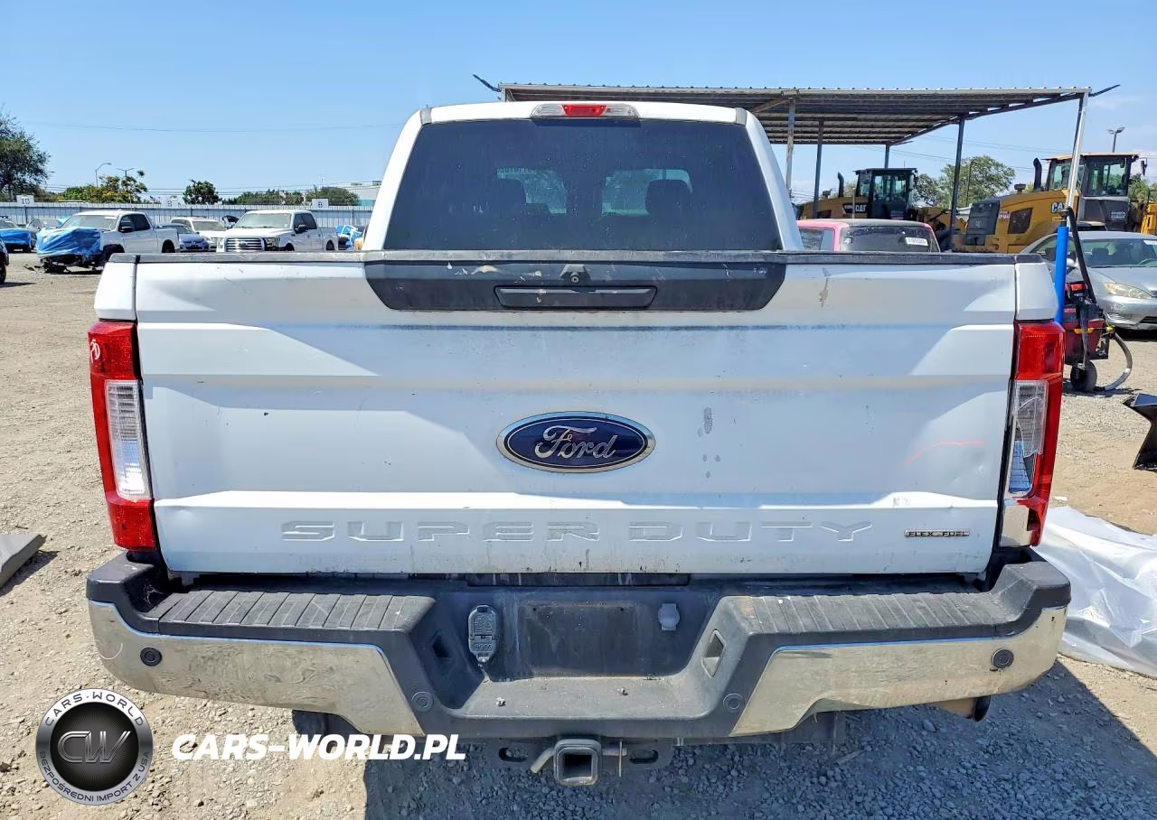 2017 Ford F250 Super Duty VIN:1FT7W2B62HEB69588 - 6