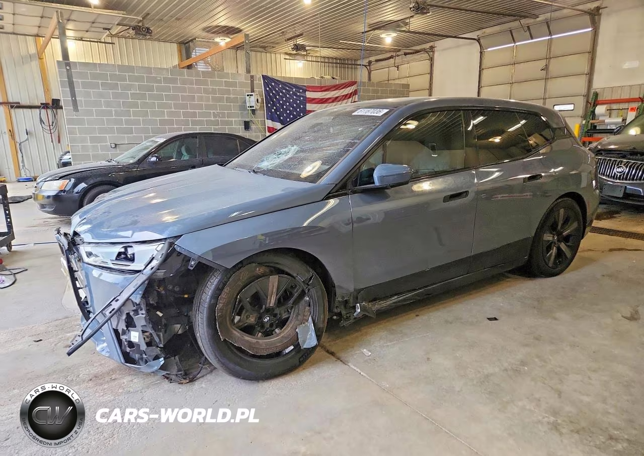 2023 BMW Ix – zdjęcie 1 z 13