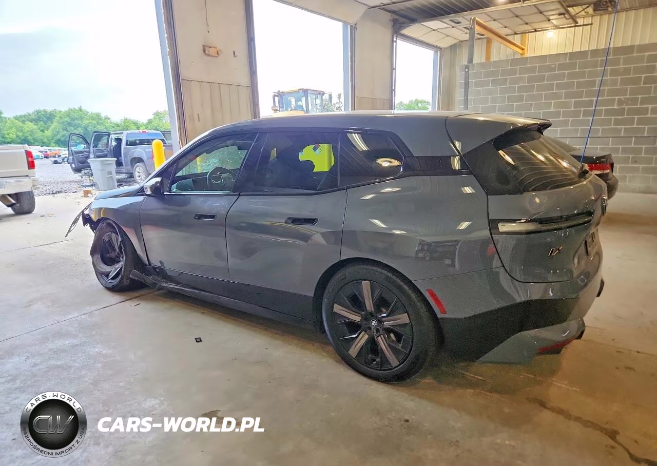 2023 BMW Ix VIN:WB533CF07PCM48172 - 2