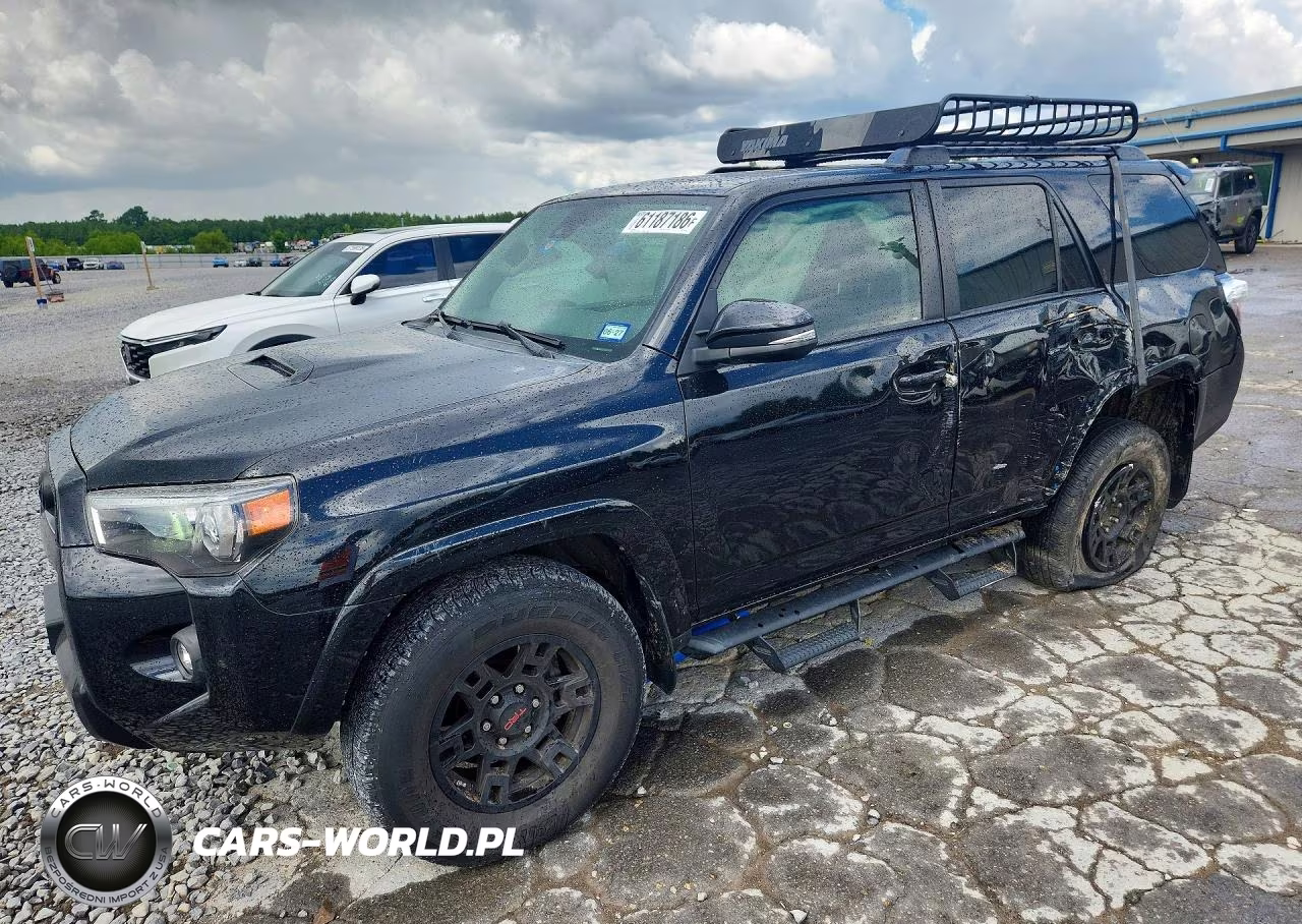 2021 Toyota 4Runner Venture Edition VIN:JTEHU5JR5M5941188 - 1