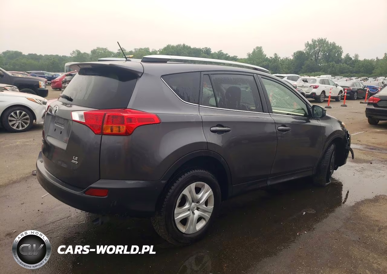 2015 Toyota Rav4 Le VIN:JTMBFREV9FJ023117 - 3