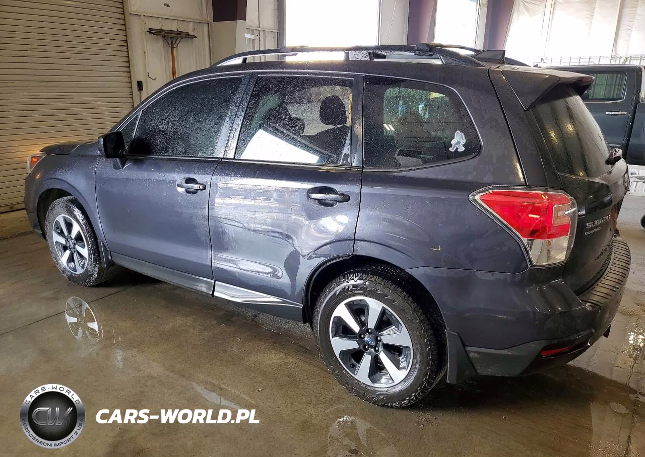 2018 Subaru Forester 2.5I Premium VIN:JF2SJAEC1JG552390 - 2