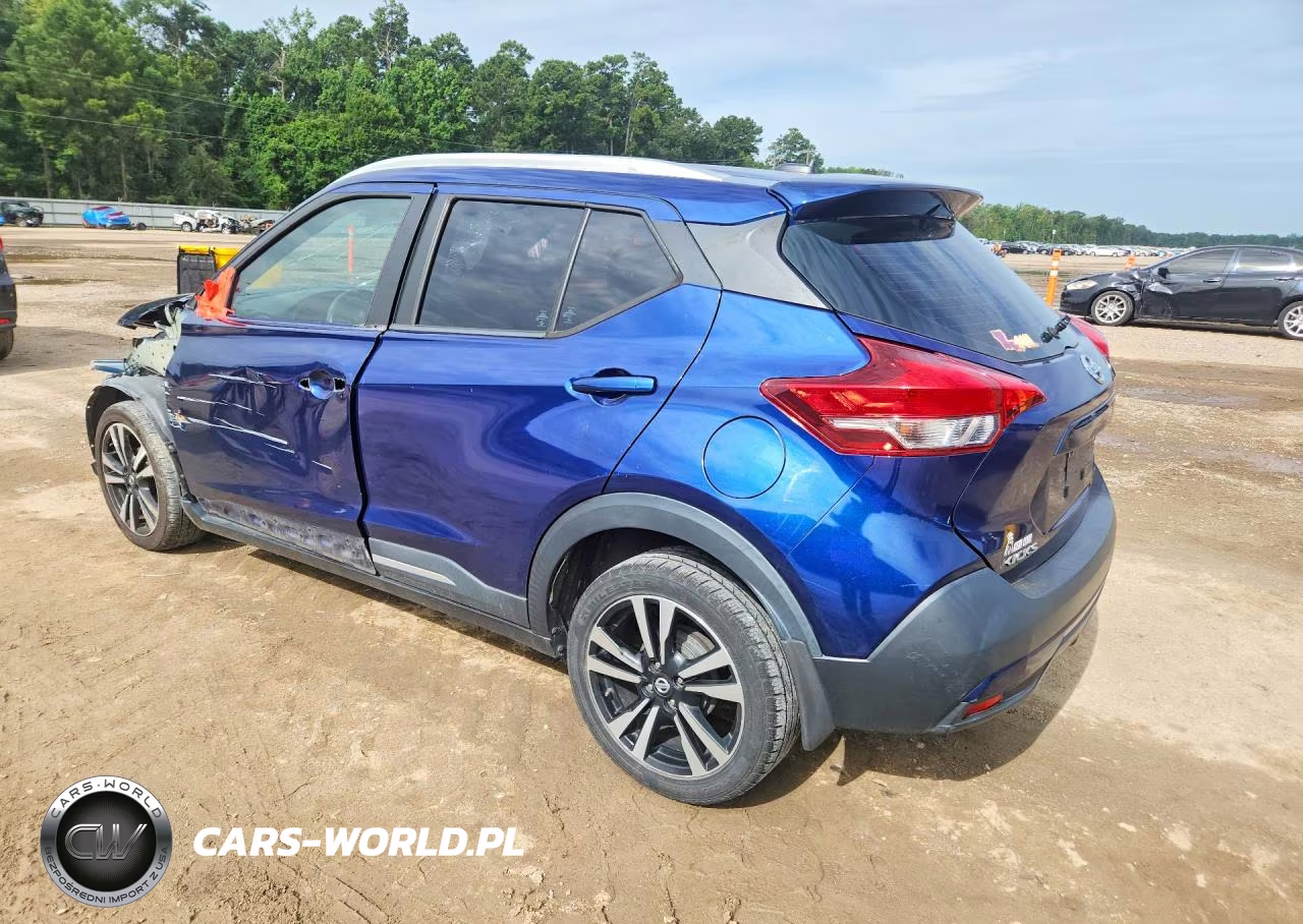 2018 Nissan Kicks Sr VIN:3N1CP5CU3JL545153 - 2