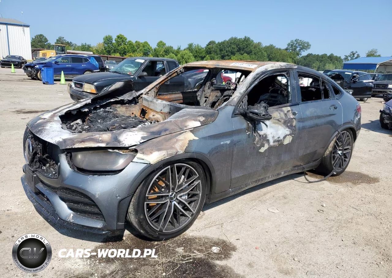 2021 Mercedes-Benz Glc Coupe 43 4Matic Amg – zdjęcie 1 z 12