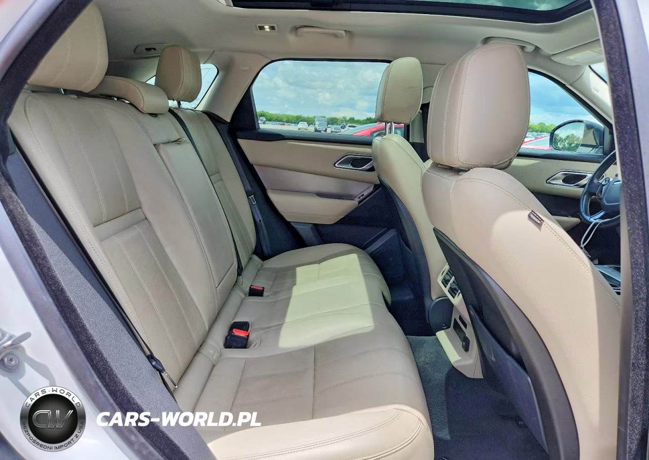 2020 Land Rover Range Rover Velar S VIN:SALYB2EX8LA286623 - 11
