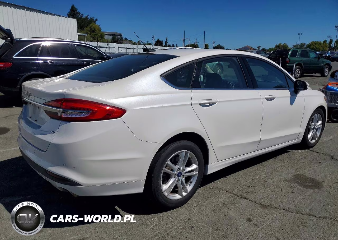 2018 Ford Fusion Se VIN:3FA6P0H76JR117581 - 3