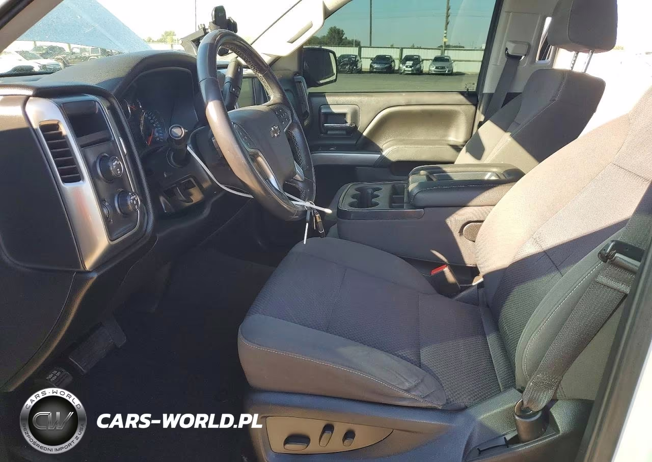 2018 Chevrolet Silverado K1500 Lt VIN:3GCUKRECXJG383333 - 7