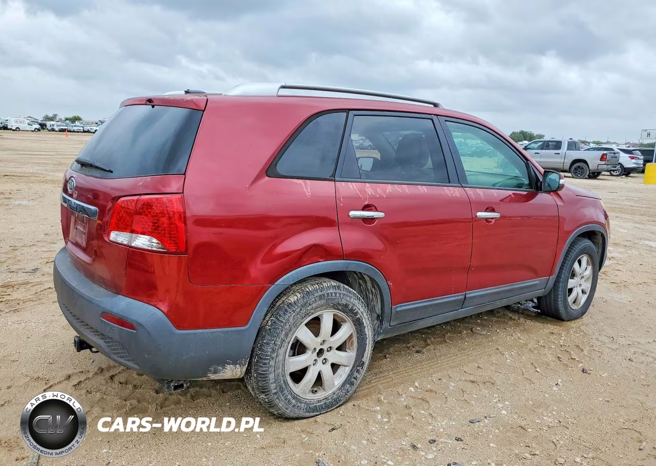 2011 Kia Sorento Lx VIN:5XYKT4A1XBG041151 - 3
