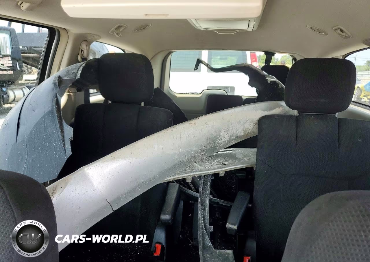 2011 Dodge Grand Caravan Crew VIN:2D4RN5DGXBR743922 - 10