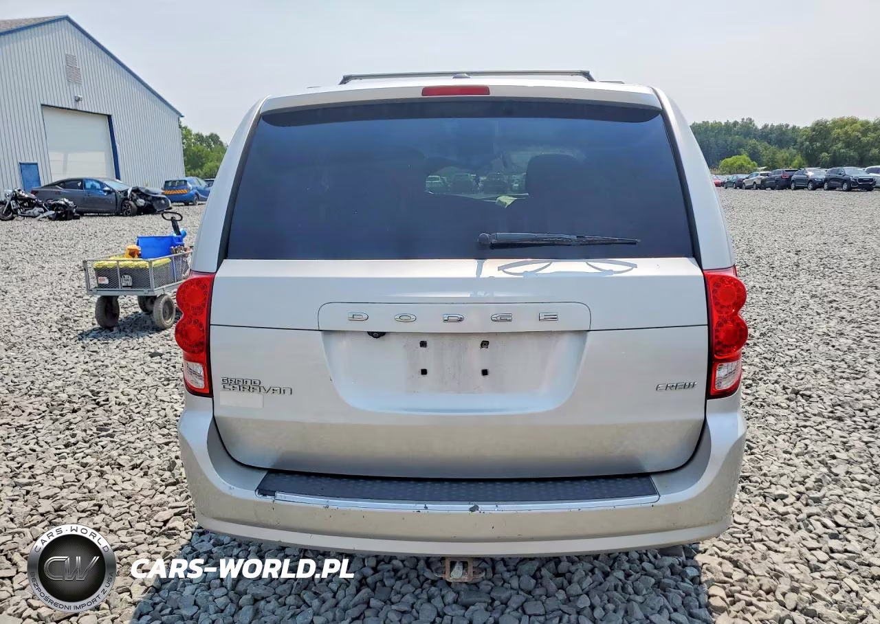 2011 Dodge Grand Caravan Crew VIN:2D4RN5DGXBR743922 - 6
