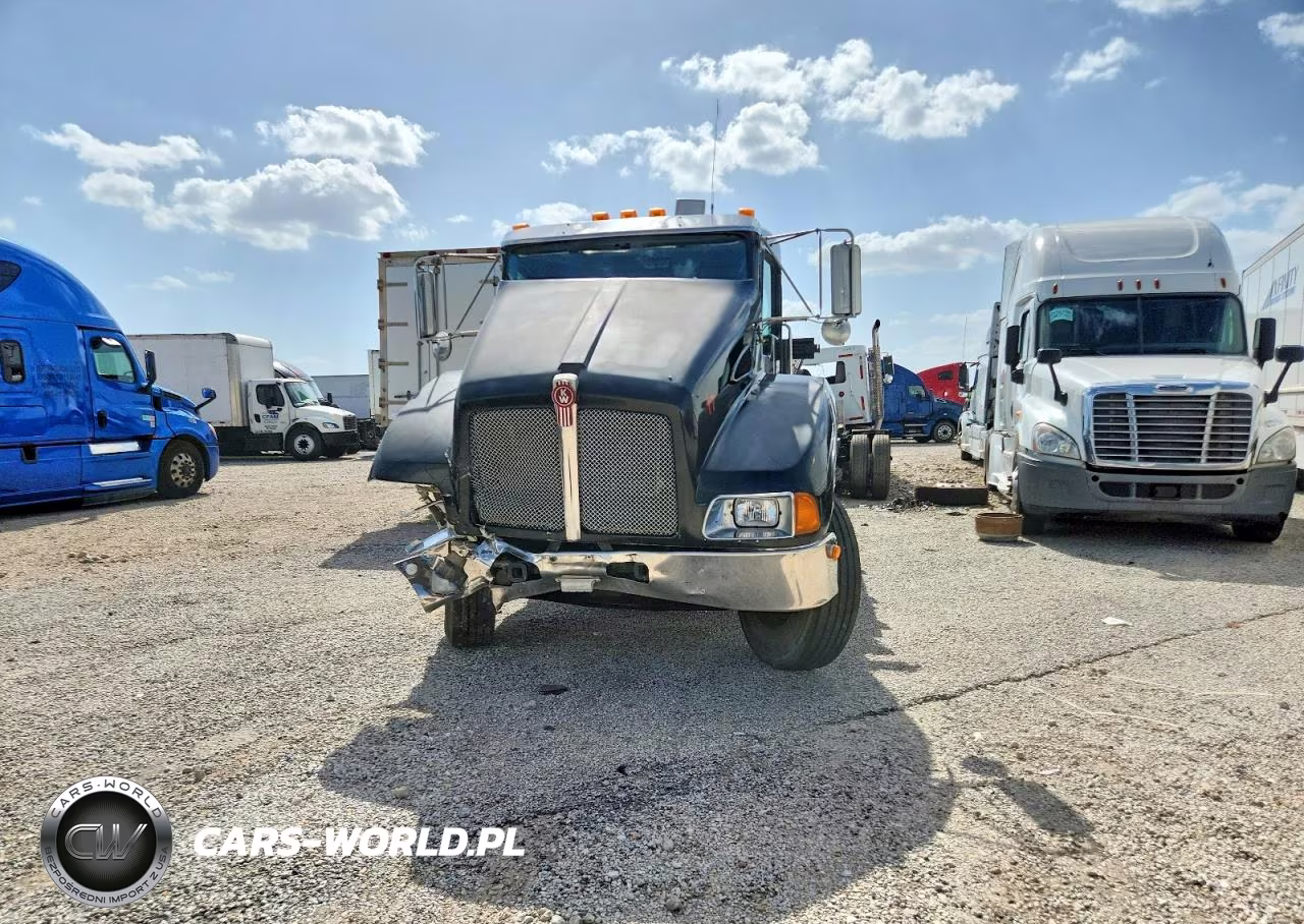 2007 Kenworth T300 Flatbed Truck VIN:2NKMHZ7X57M204029 - 11