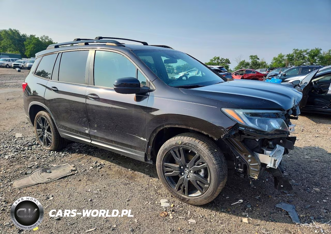 2019 Honda Passport Sport VIN:5FNYF8H2XKB016670 - 4