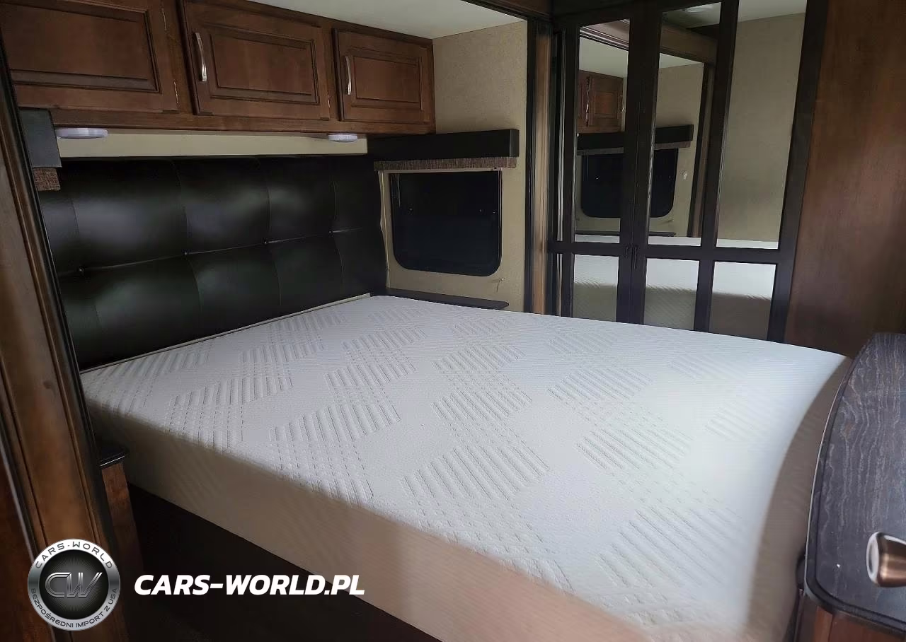 2018 Grand Design Reflection Camper VIN:573TR3826J3316747 - 5