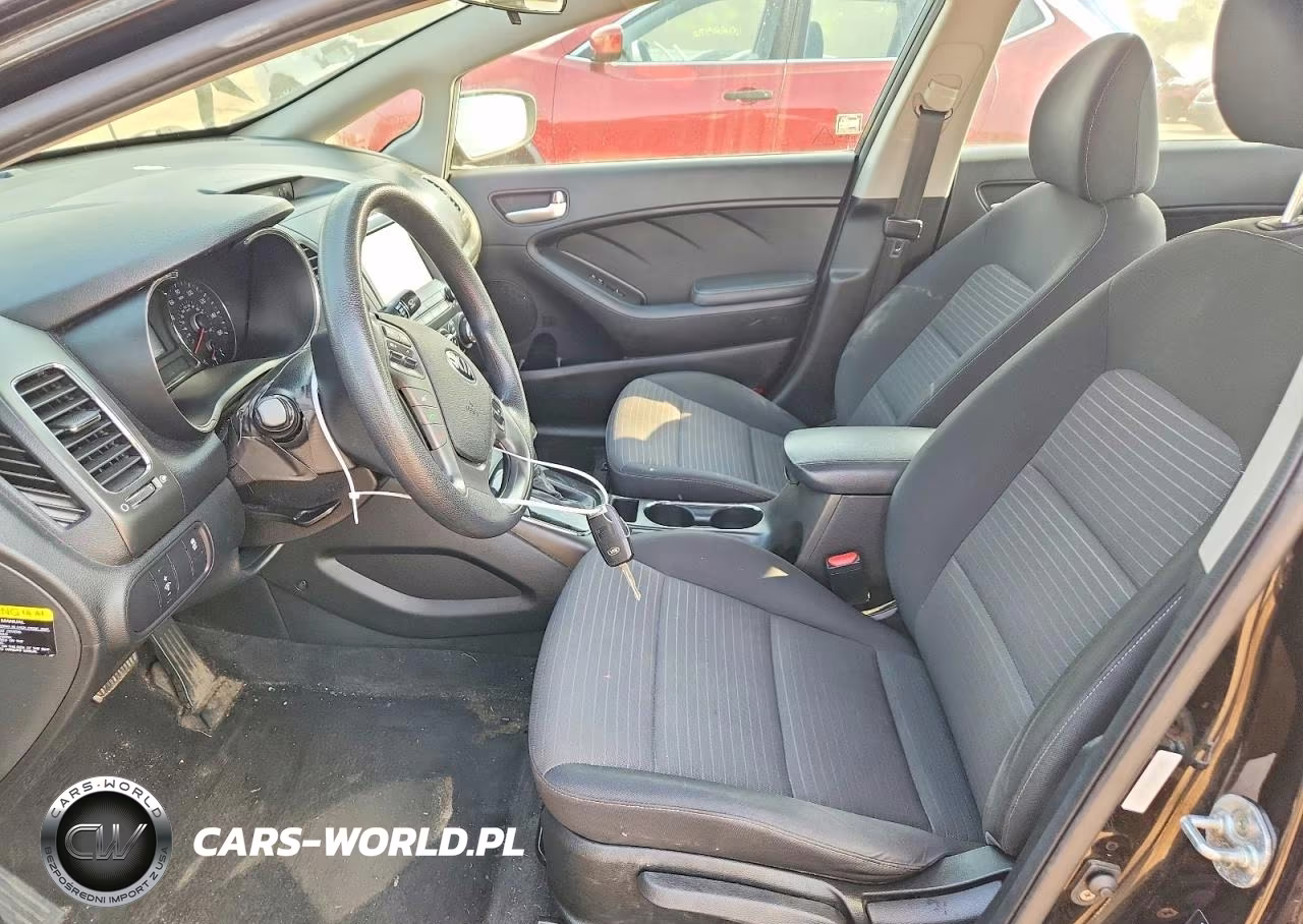 2018 Kia Forte Lx VIN:3KPFL4A70JE172963 - 7