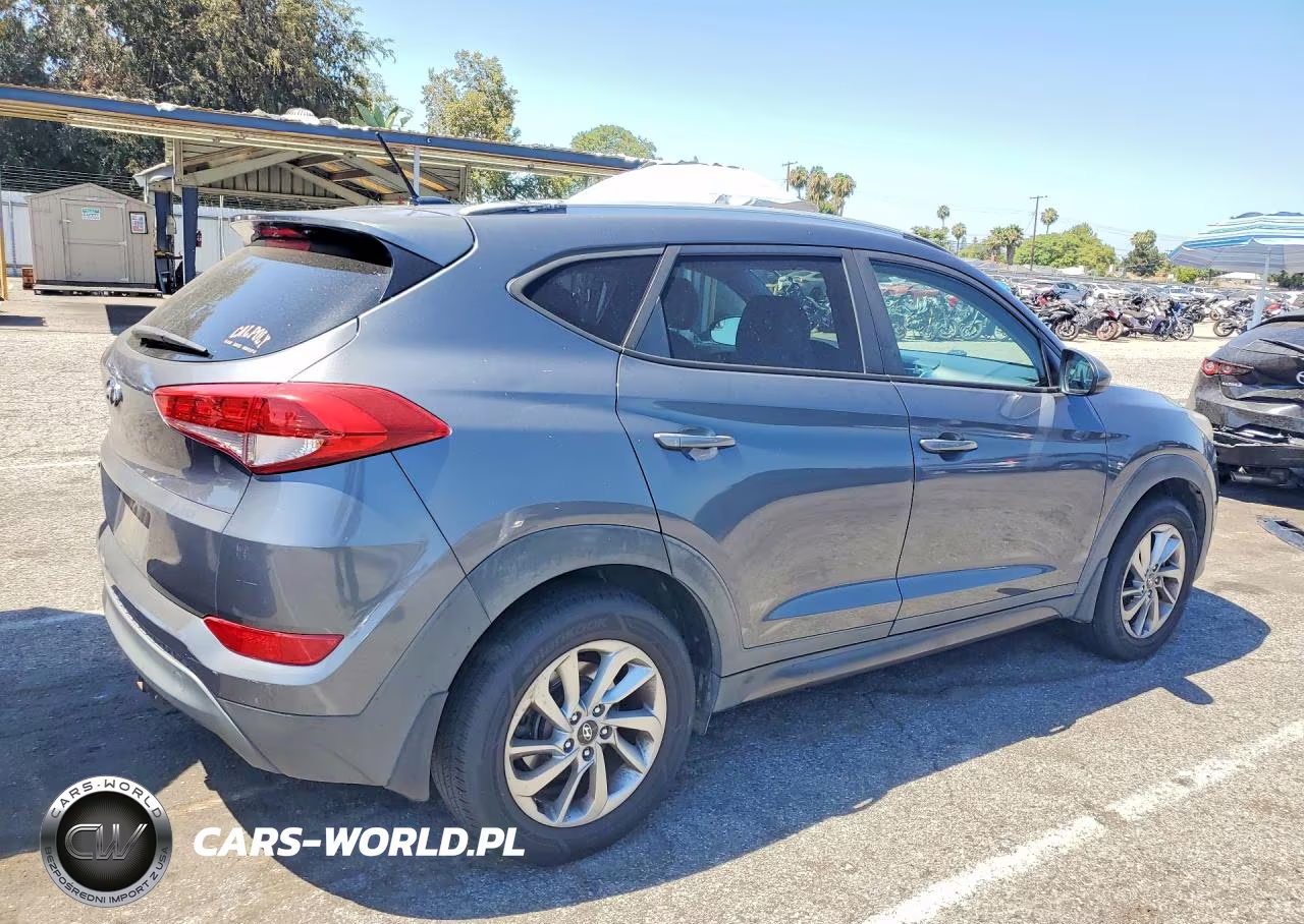 2016 Hyundai Tucson Se VIN:KM8J33A42GU182913 - 3