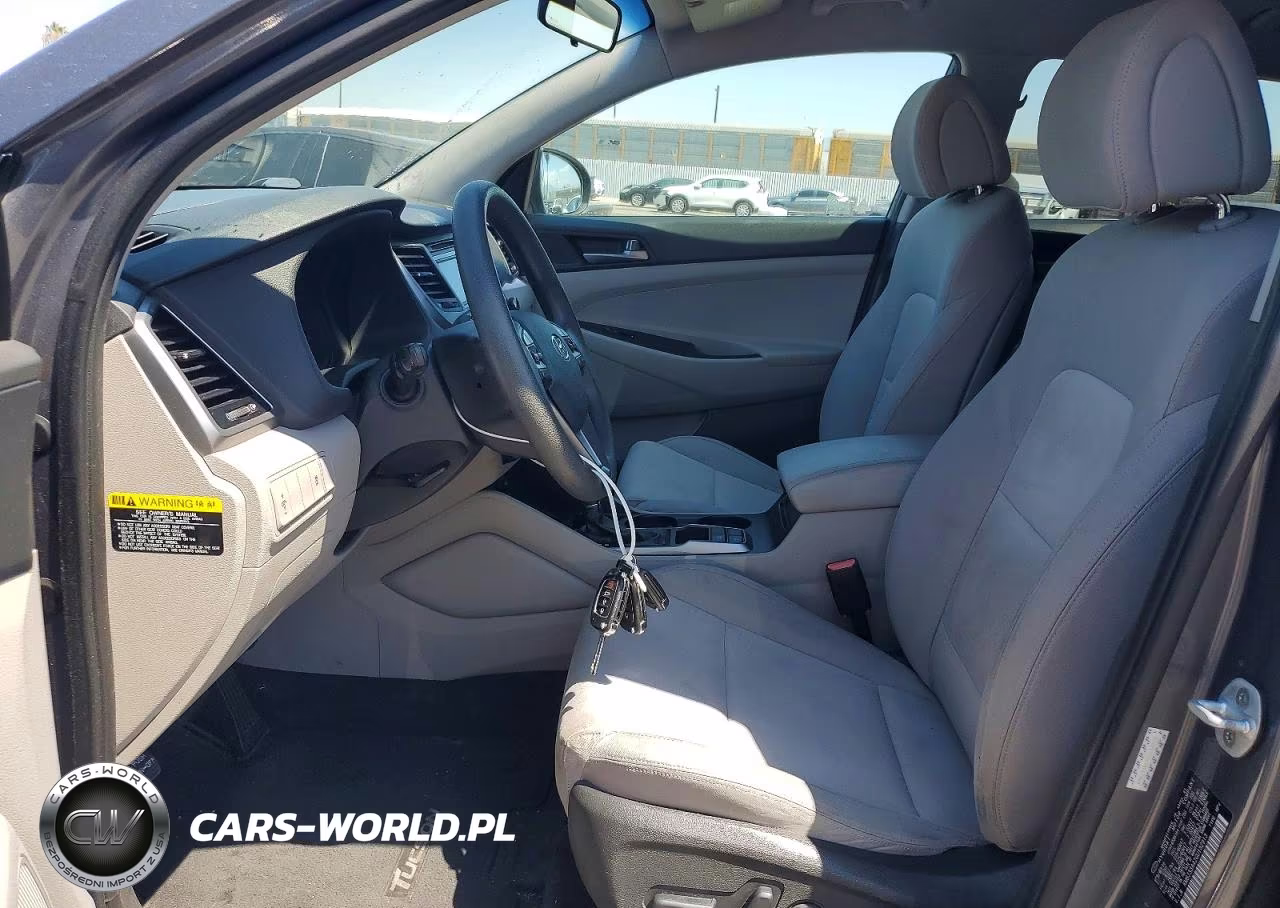2016 Hyundai Tucson Se VIN:KM8J33A42GU182913 - 7