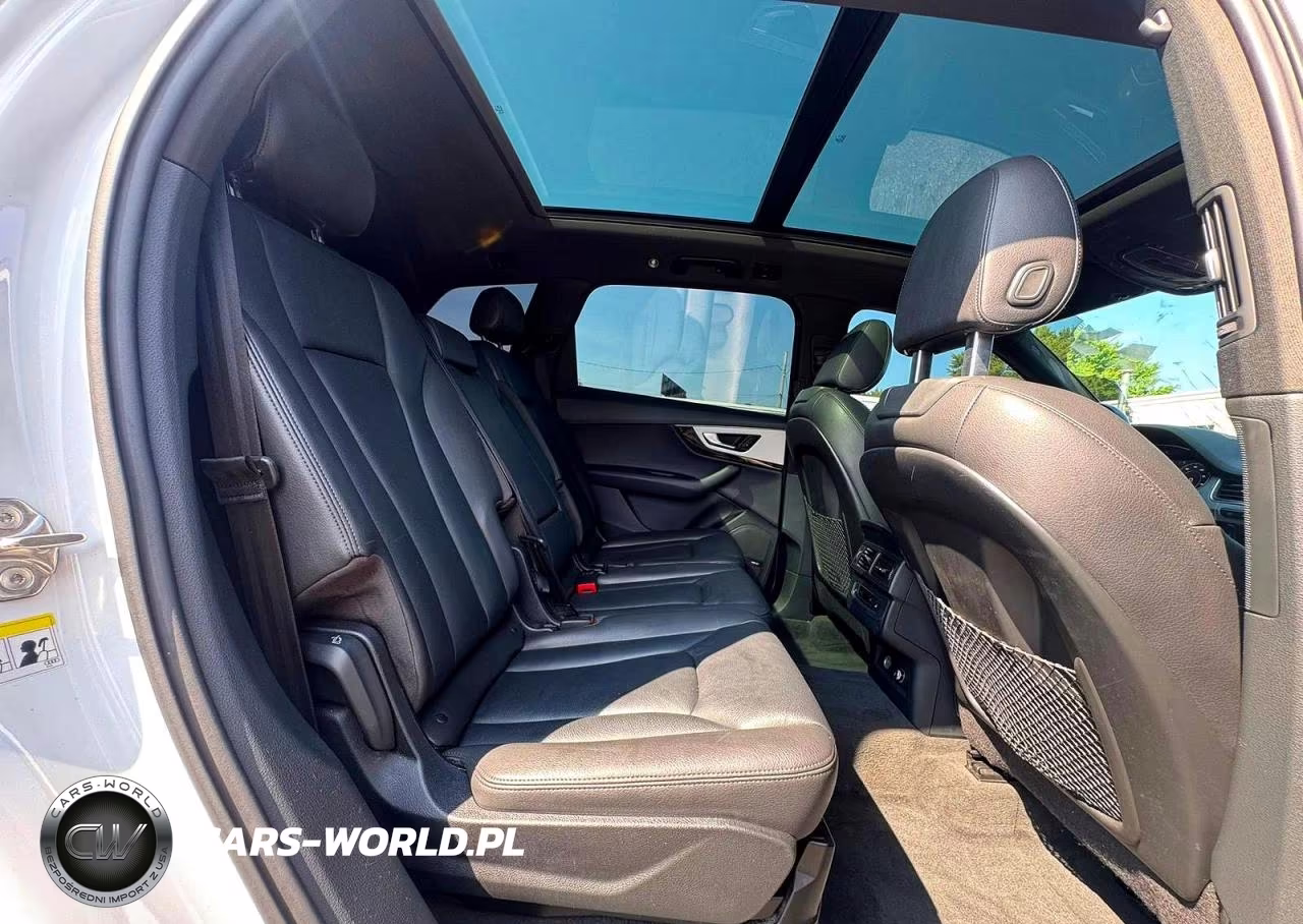 2018 Audi Q7 Premium Plus VIN:WA1LHAF7XJD045466 - 6