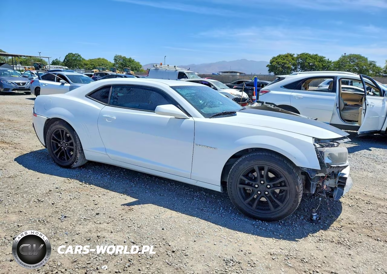 2015 Chevrolet Camaro Ls VIN:2G1FB1E39F9162133 - 4