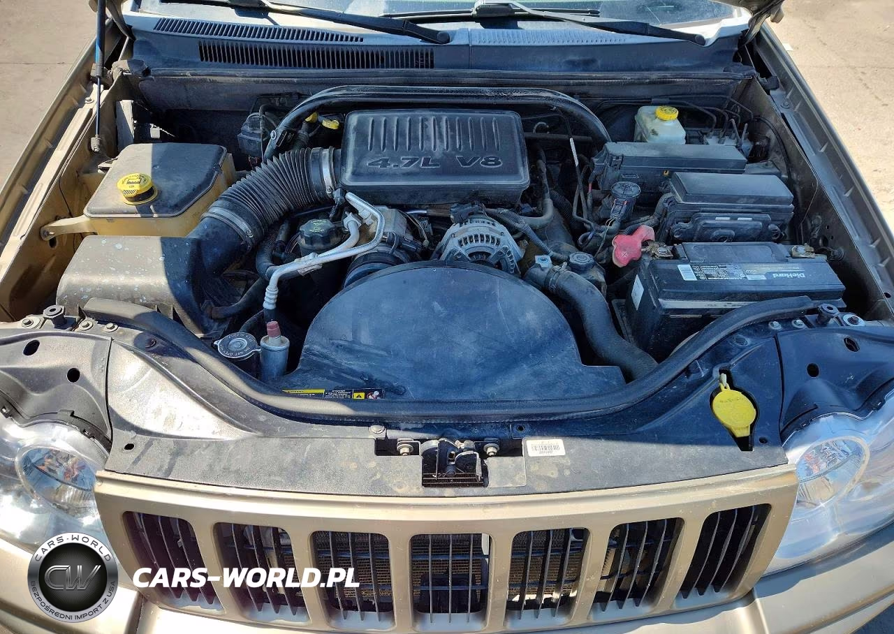 2005 Jeep Grand Cherokee Laredo VIN:1J4HR48N95C697703 - 12