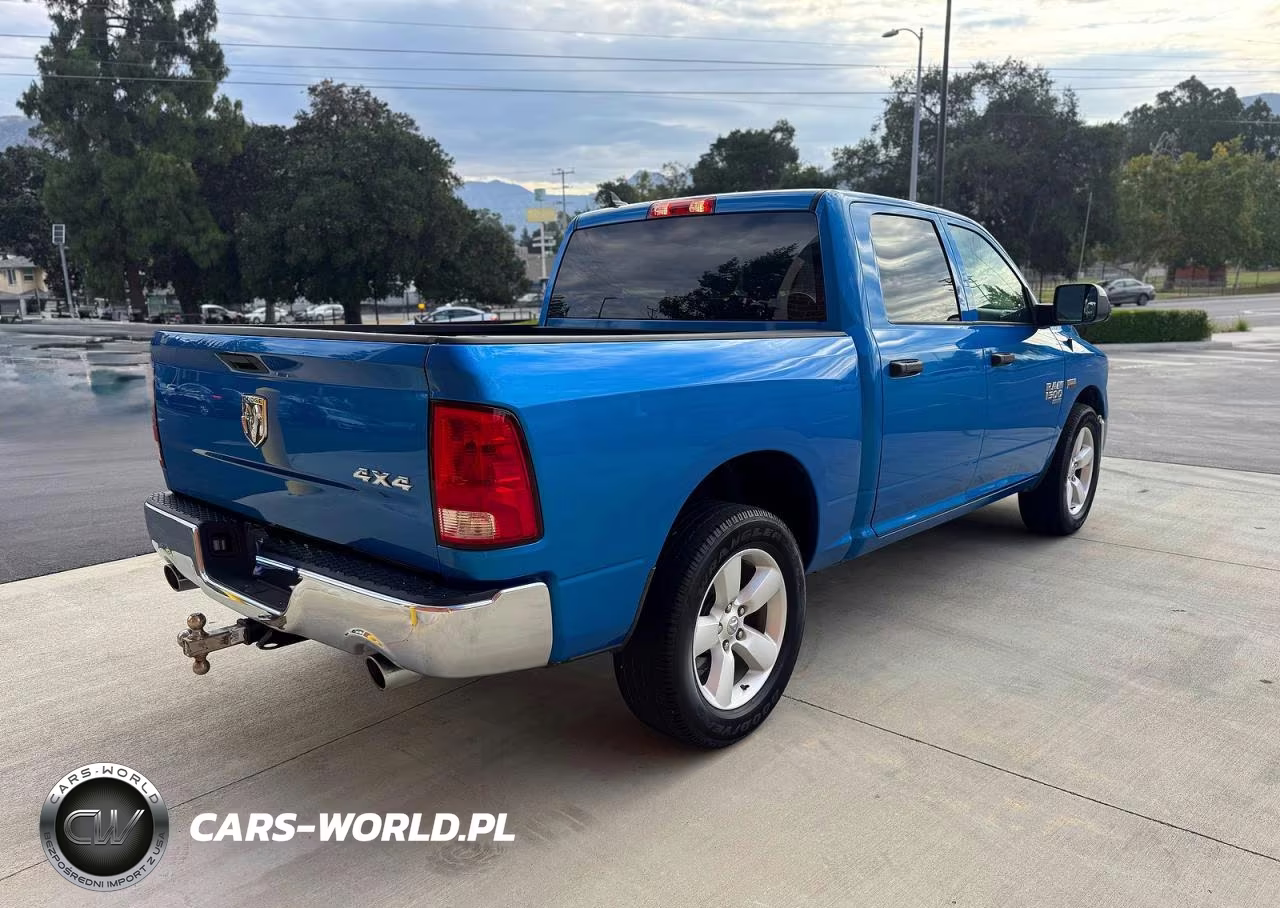 2024 Ram 1500 Classic Tradesman 4X4 5'7 Box VIN:1C6RR7KT0RS160188 - 4