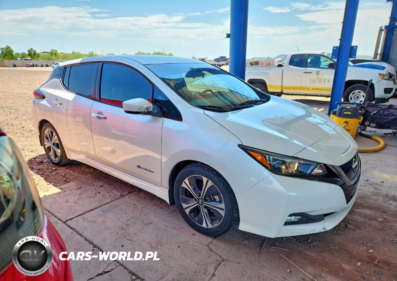 2018 Nissan Leaf Sv VIN:1N4AZ1CPXJC304256 - 4