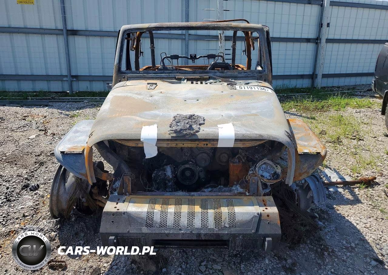 2014 Jeep Wrangler Rubicon VIN:1C4BJWCG3EL255538 - 5