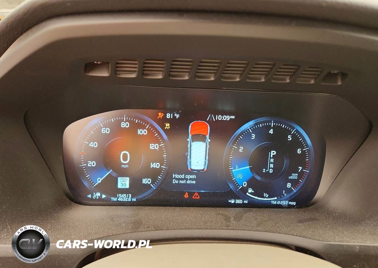 2017 Volvo Xc90 T6 VIN:YV4A22PL1H1163558 - 9