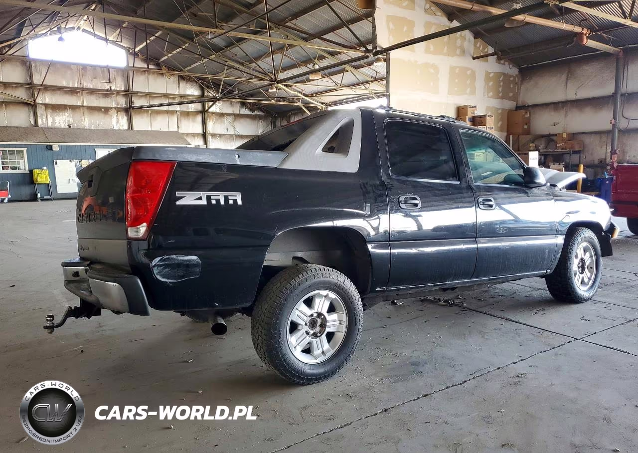 2004 Chevrolet Avalanche C1500 VIN:3GNEC12T94G310649 - 3